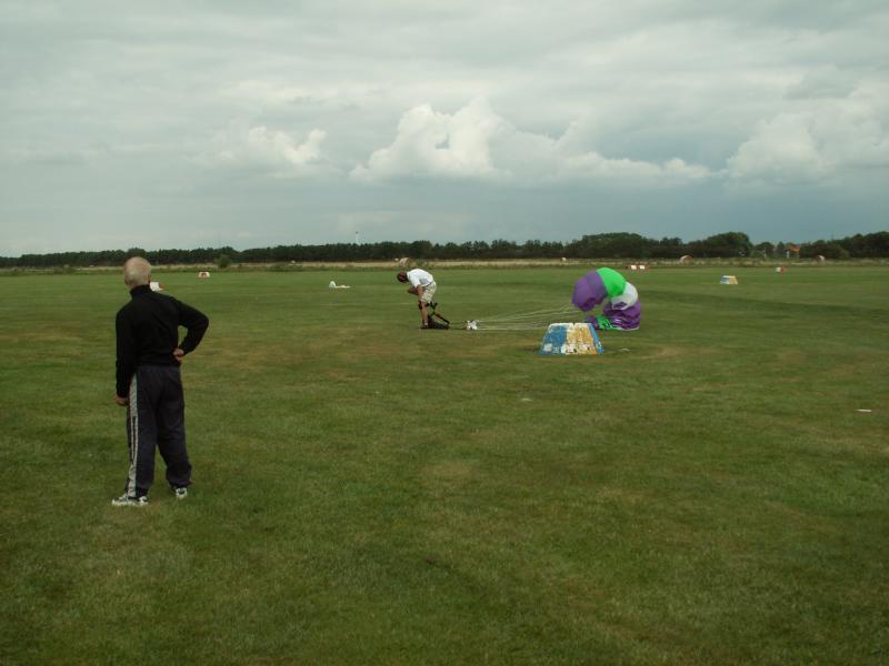 POPS 2007 093 